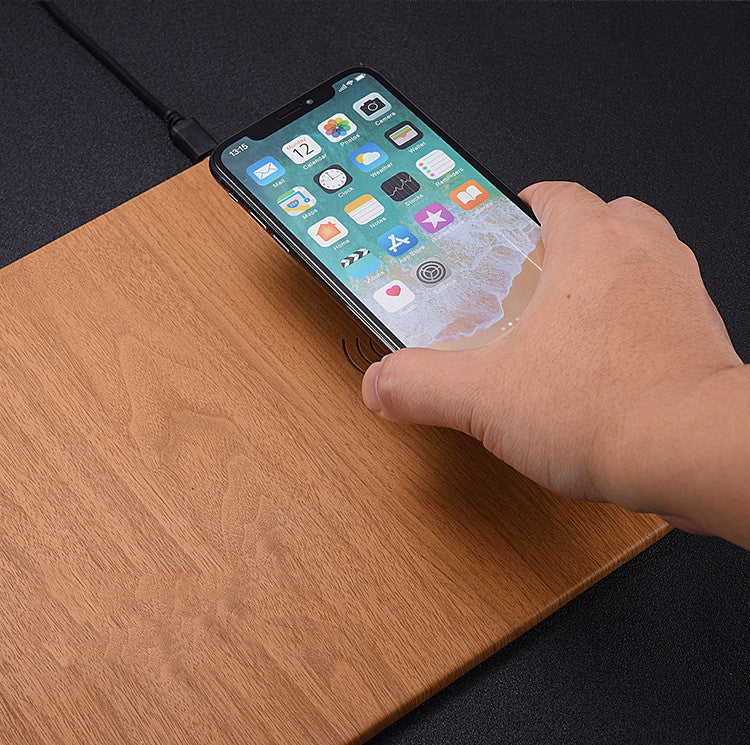Wireless Charging Mouse Pad That Elevates Your Desk - 73 Yards